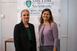 Soziallandesrätin Doris Kampus (r.) und die Leiterin der Antidiskriminierungsstelle Daniela Grabovac / Bild honorarfrei