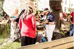 Türkische Frauen lernen Schmarrn kochen