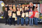 Die Übergabe der Zertifikate © Haring Die Übergabe der Zertifikate