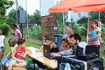 Abwechslungsreiche Musik- und Tanzvorführungenprogramm während dem Fest
